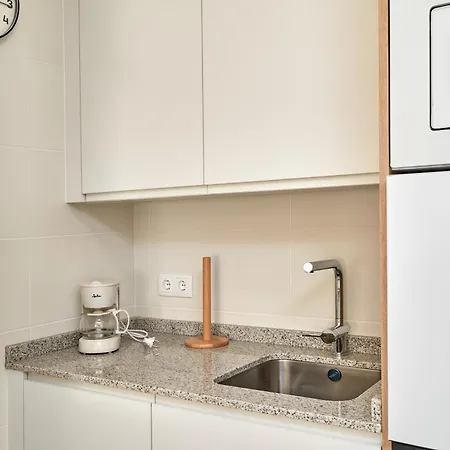 Aparartamento Abril Apartment *